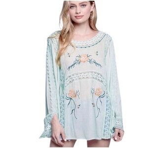 Embroidered and Crocheted Tunic from POL - NWOT